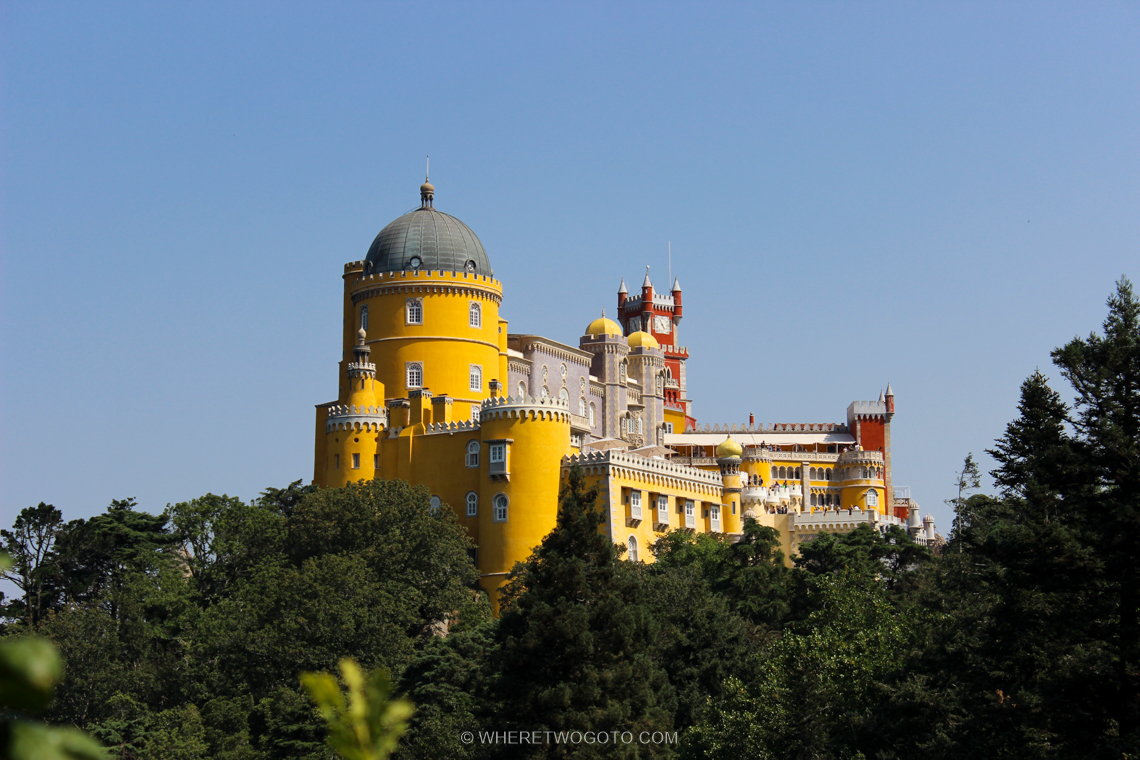 Welcome to Sintra’s Park and National Palace of Pena