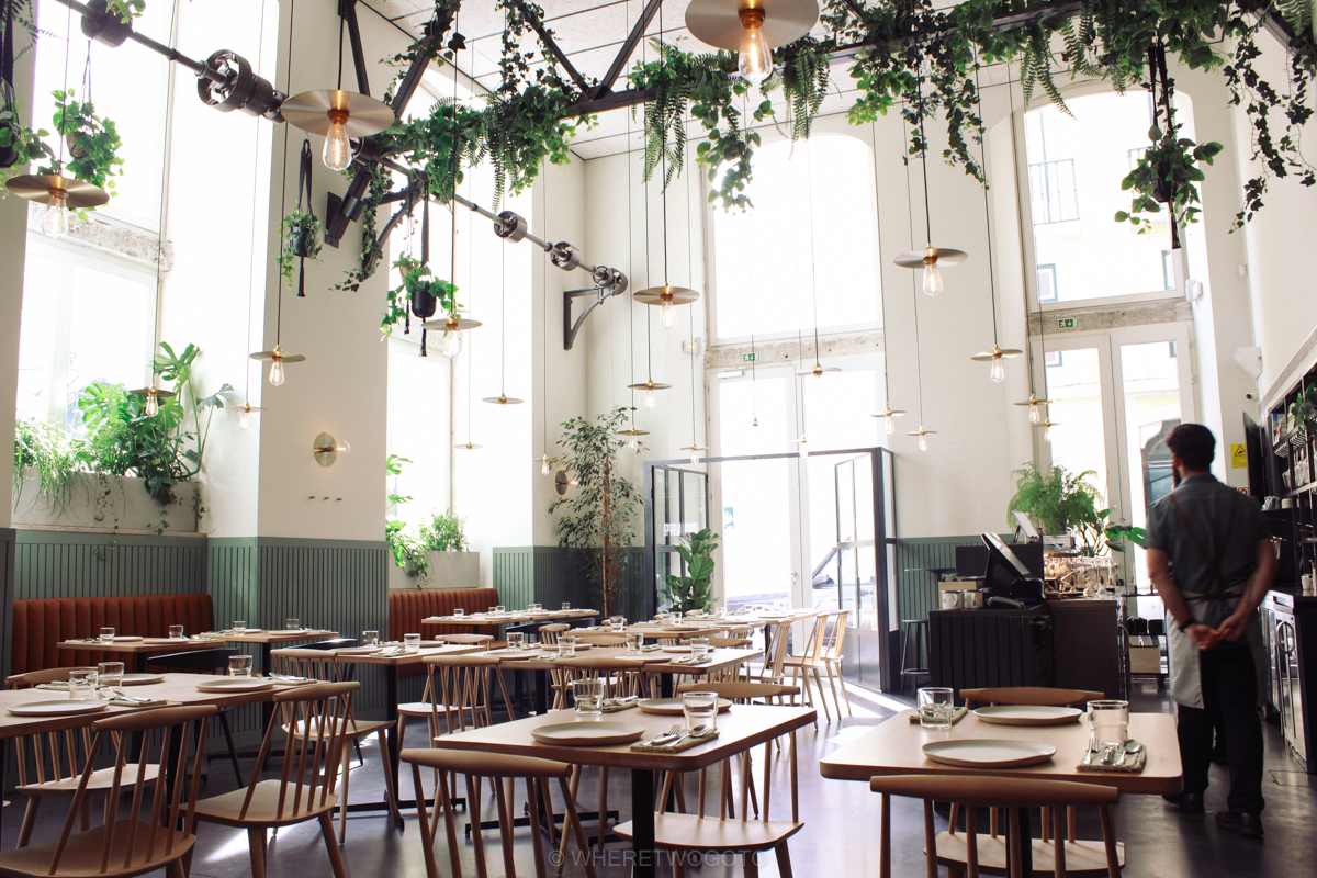 Prado restaurant in Lisbon, where the light, greenery and food coexist